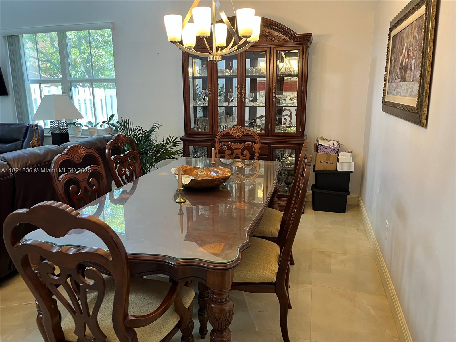 CORAL LAKES - Residential