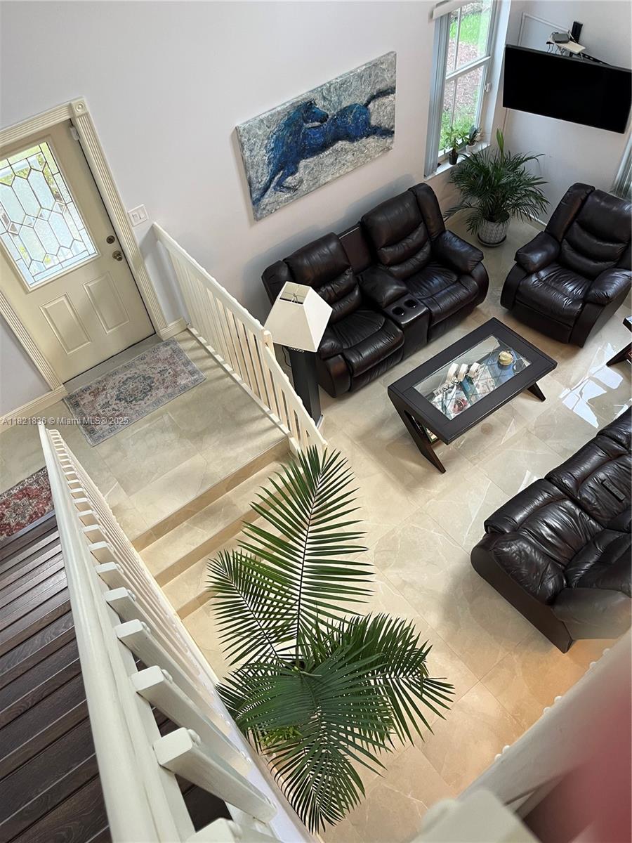 CORAL LAKES - Residential