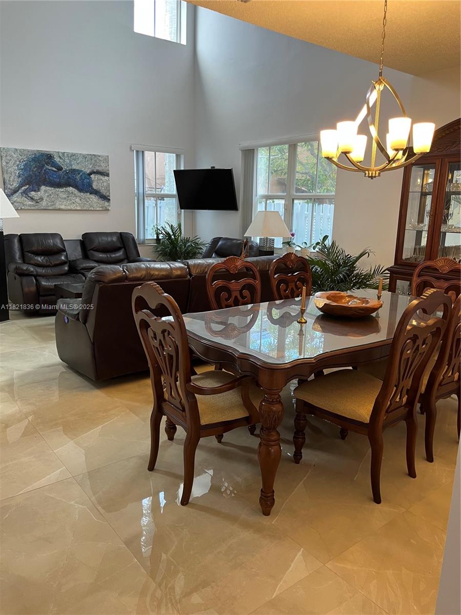 CORAL LAKES - Residential
