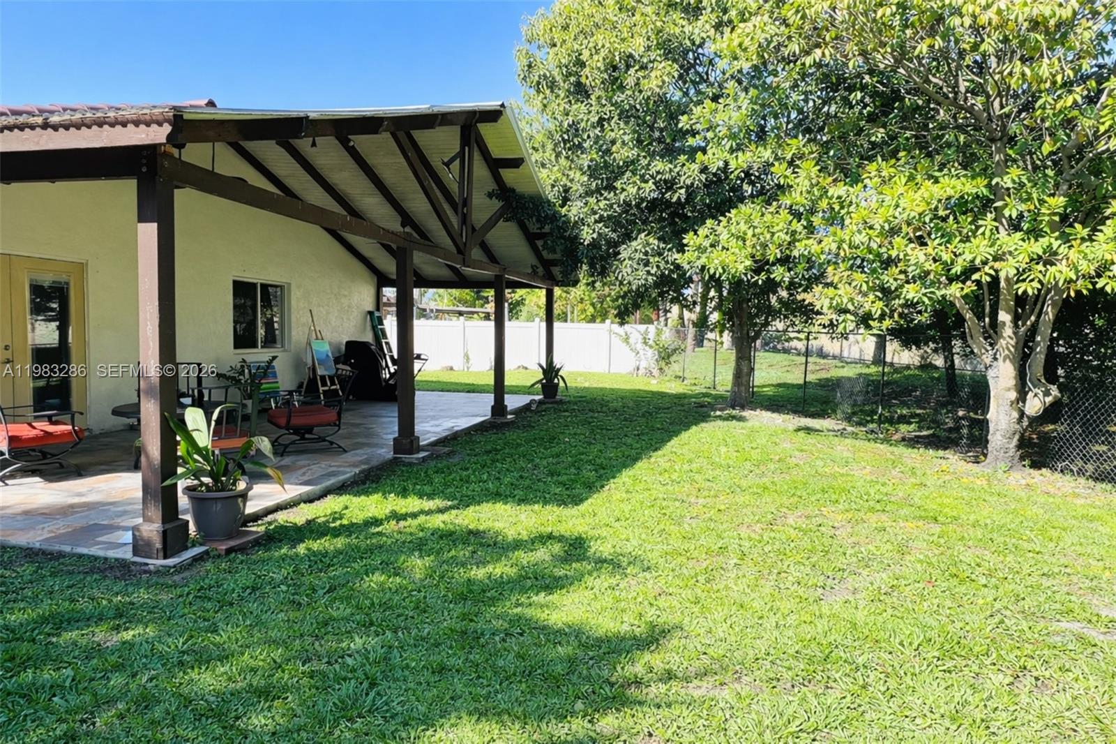 SILVER FALLS - Residential