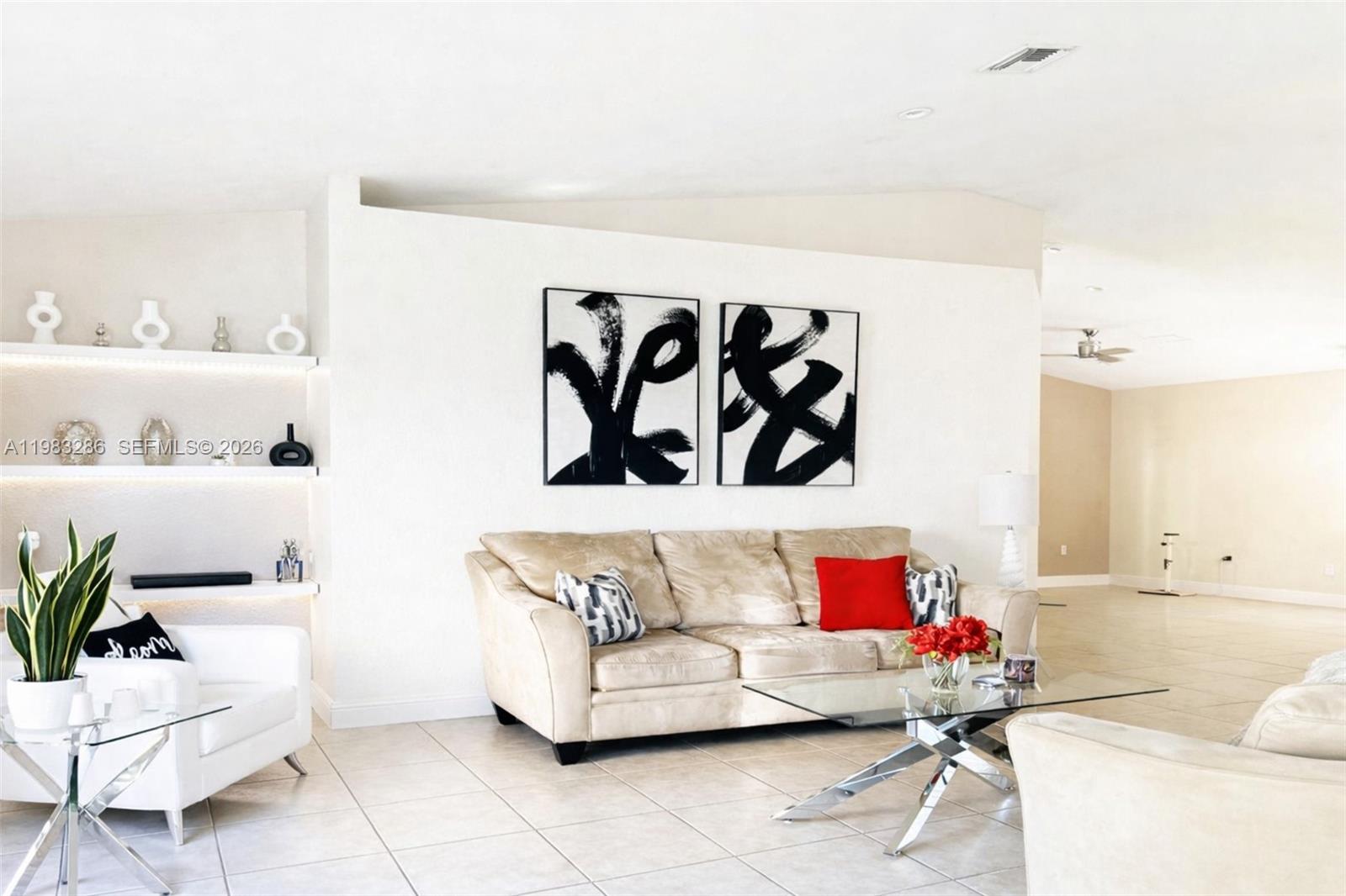 SILVER FALLS - Residential