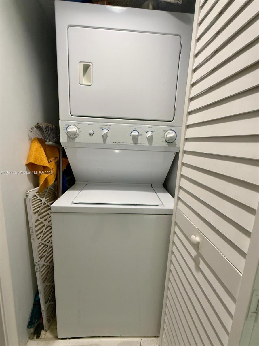 IVANHOE WEST AT CENTURY V - Residential