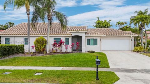 11030 Harbour Springs Cir Boca Raton FL 33428