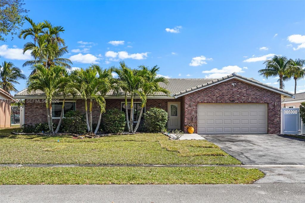 Photo of 3701 NW 114th Ave, Coral Springs, FL 33065 (MLS # A11941903)