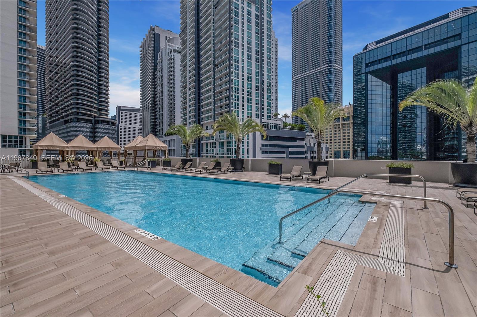 VUE AT BRICKELL CONDO - Residential Lease