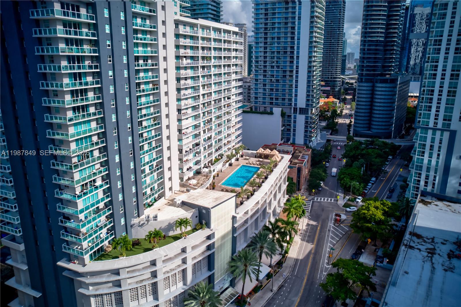 VUE AT BRICKELL CONDO - Residential Lease