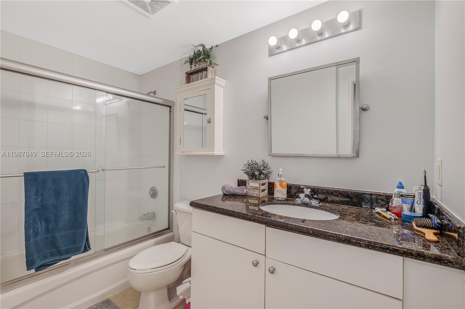 VUE AT BRICKELL CONDO - Residential Lease