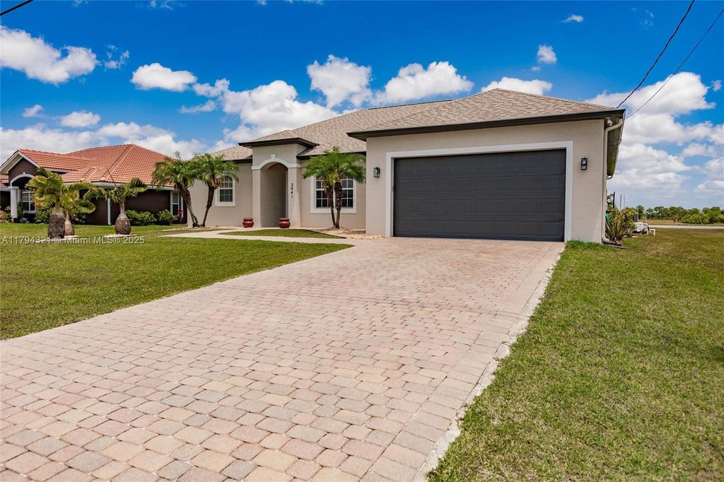 Photo of 2041 SW Imperial St, Port St Lucie, FL 34987 (MLS # A11794321)