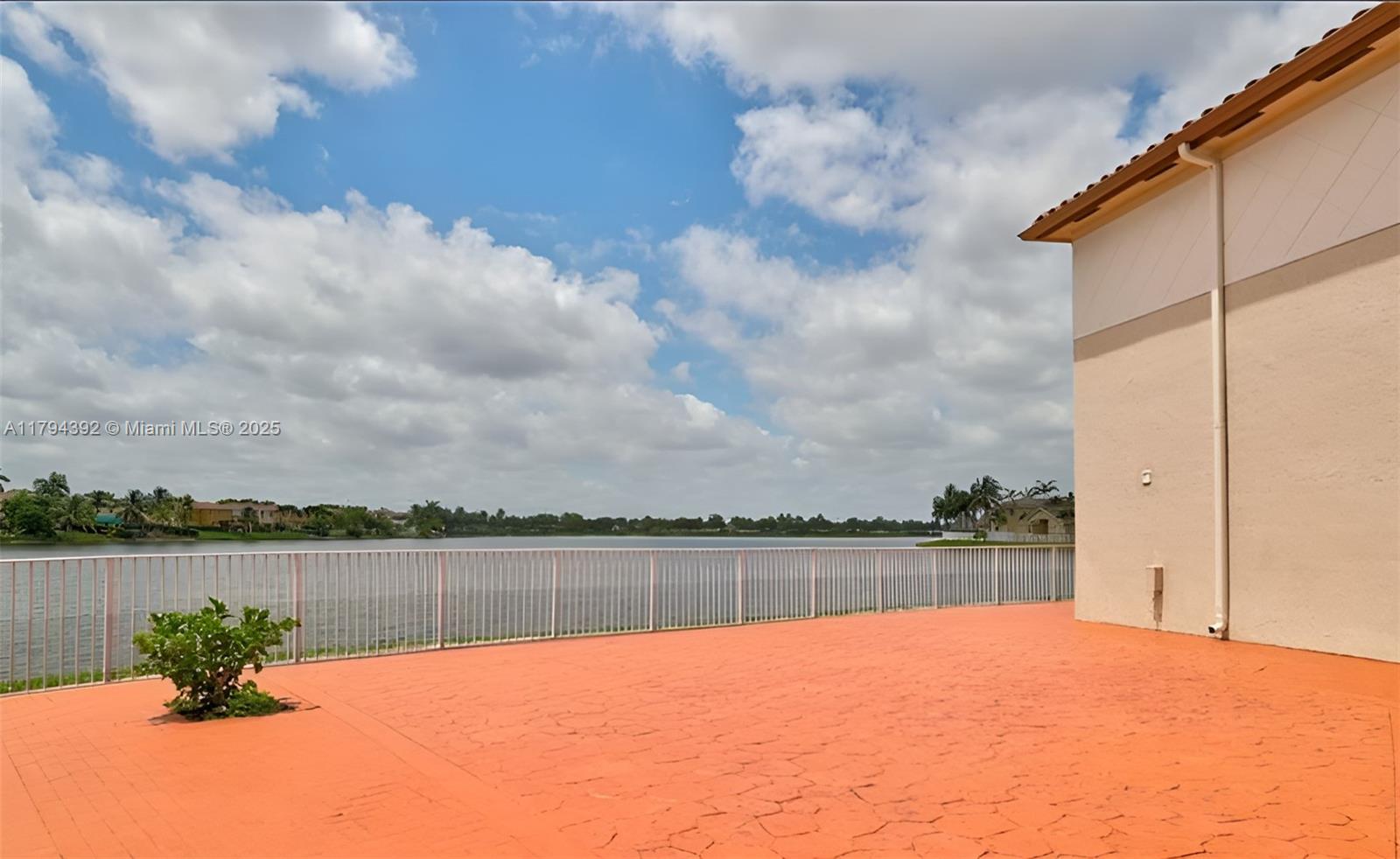 13500 SW 51st St