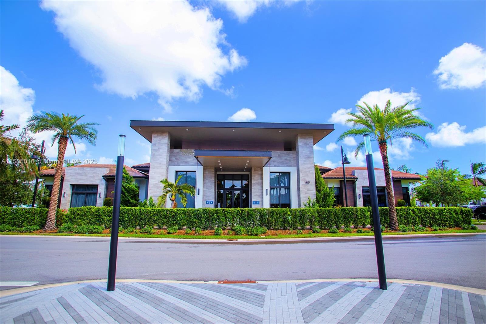Beautiful New Construction located in Downtown Doral! 2 beds and 2/1 bath Comfortable space. Amazing Kitchen with modern cabinet and Quarts Counter, Stainless Steel appliances. Big Closet, Washer, Dryer inside, Impact Window. Very close to Downtown Doral and amazing restaurants, Supermarkets, parks, Shops, cafes others. Georges Clubhouse pool, Basketball, game room, gym, Business center. Near the best schools.
