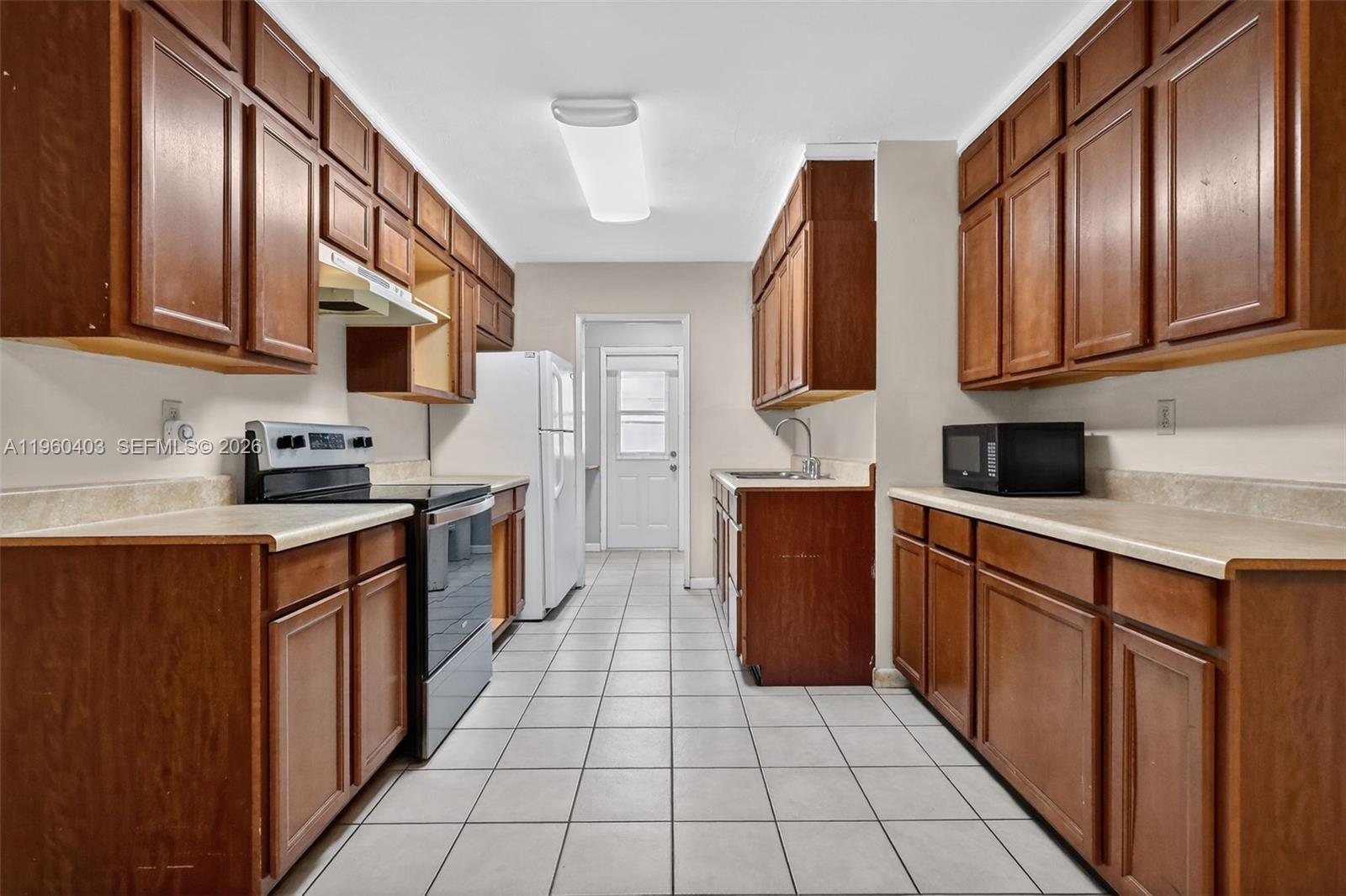 WELWYN MANOR - Residential