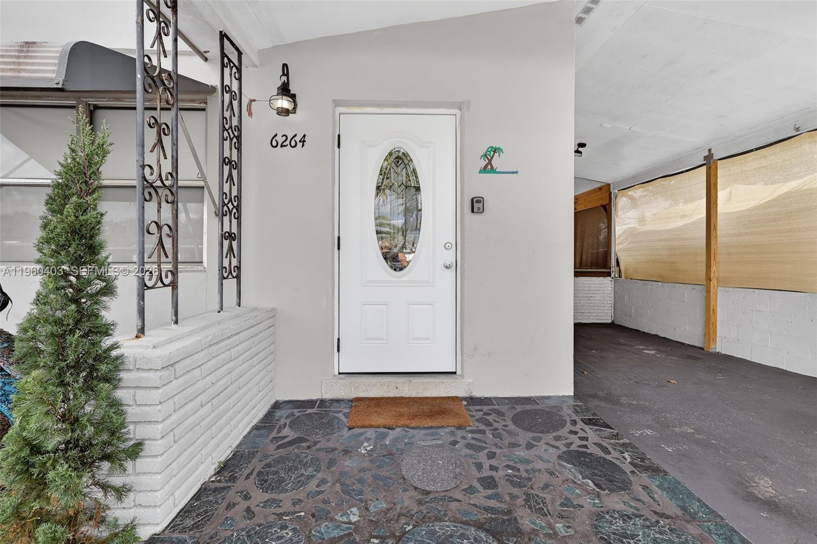 WELWYN MANOR - Residential