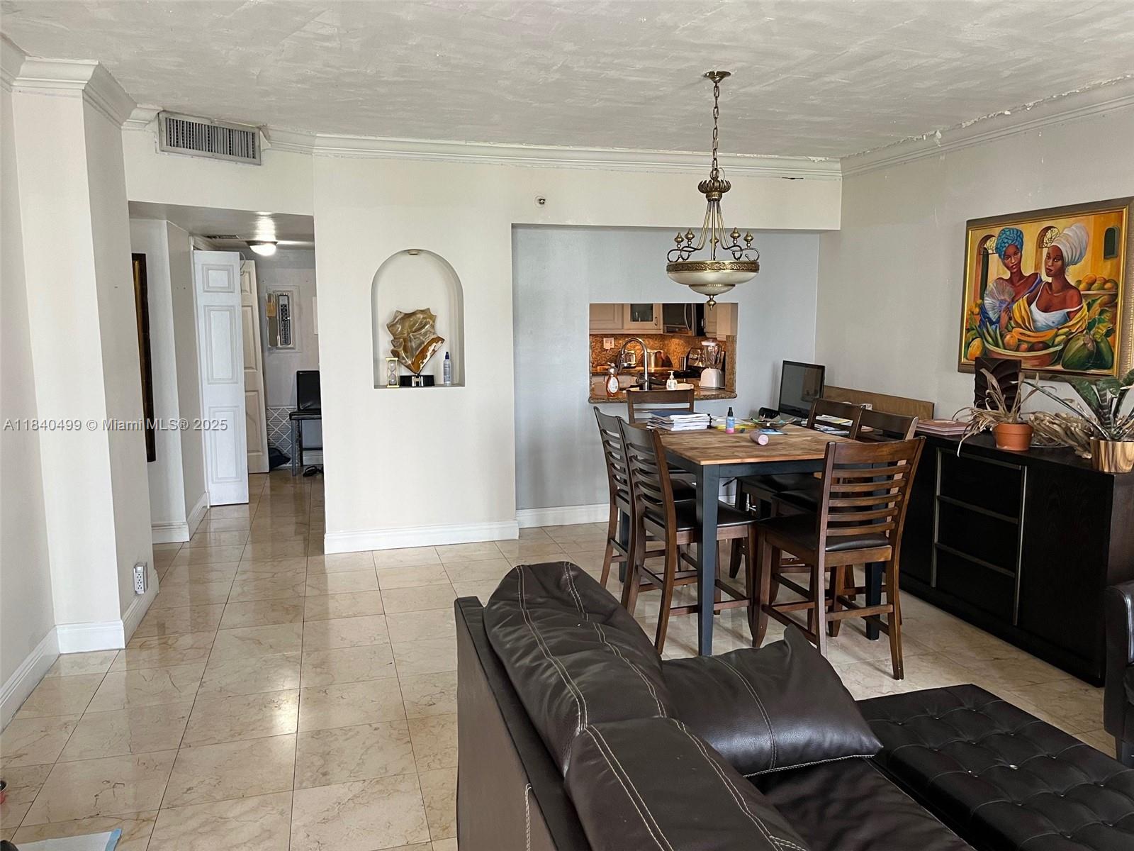 520 Brickell Key Dr A610