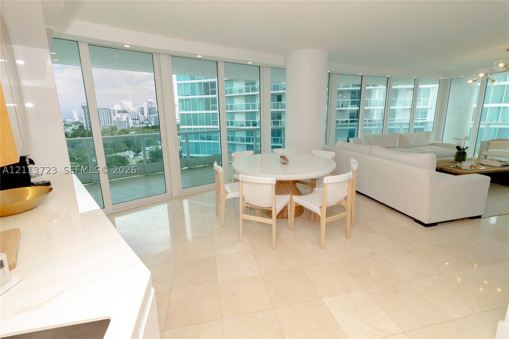 2127 Brickell Ave 1604