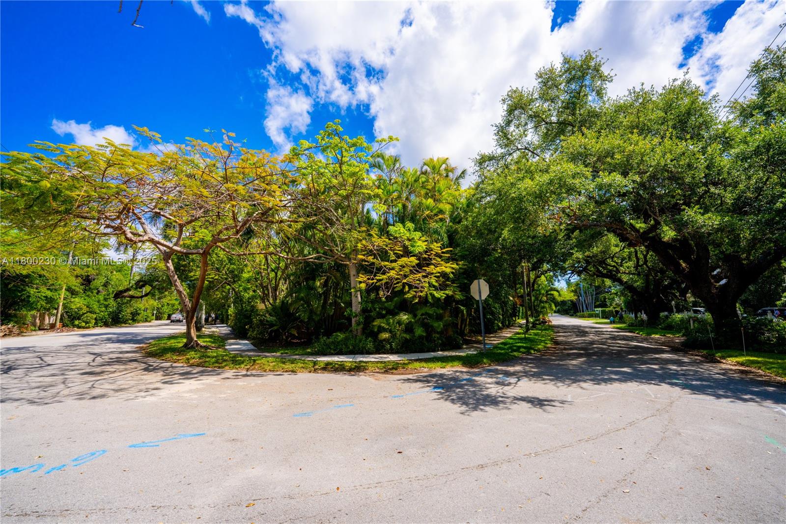 NATOMA MANORS RE SUB - Residential Lease