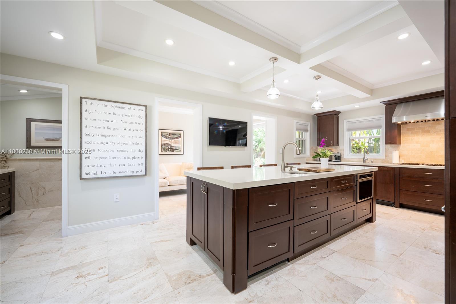 NATOMA MANORS RE SUB - Residential Lease