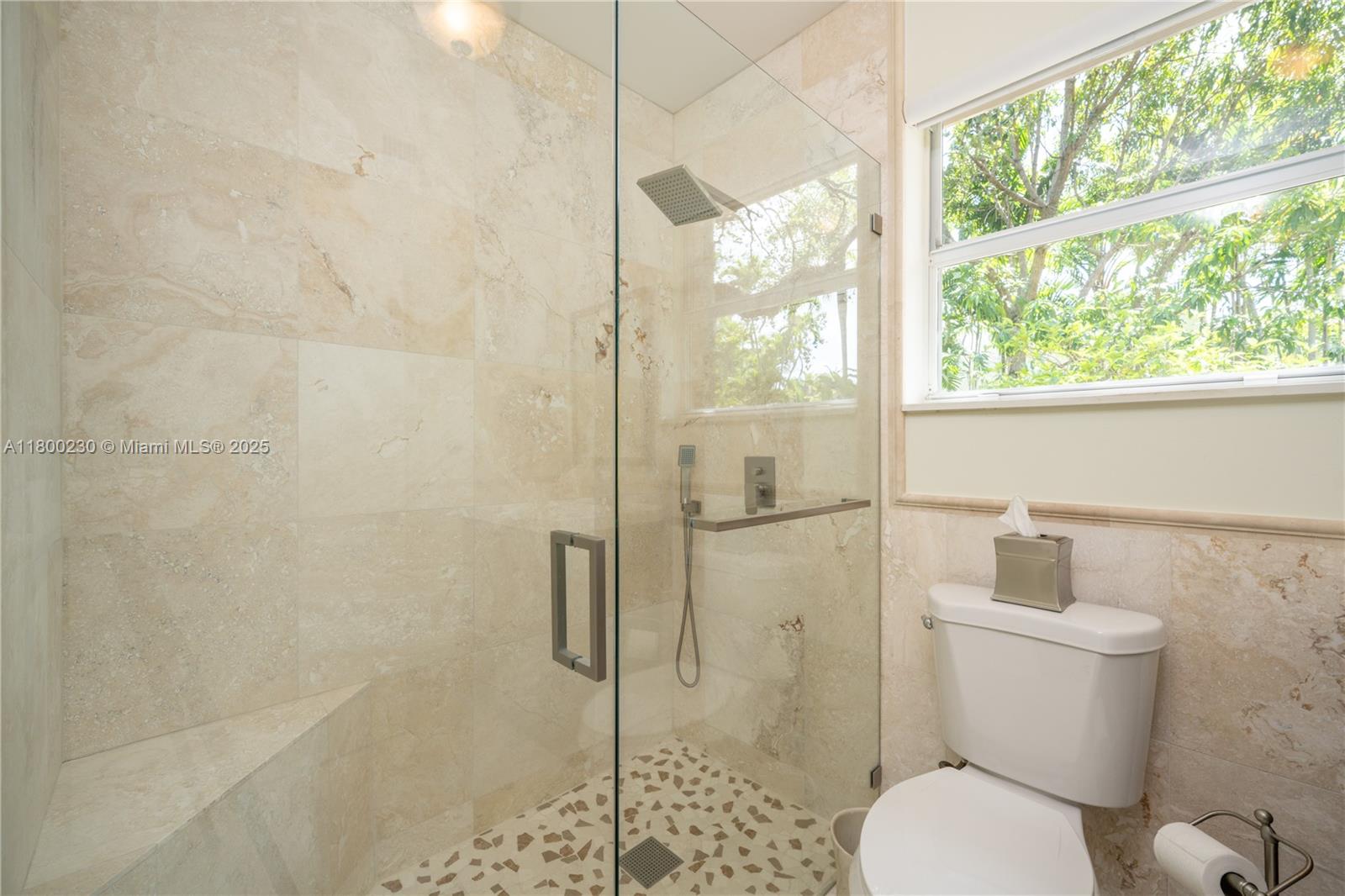 NATOMA MANORS RE SUB - Residential Lease