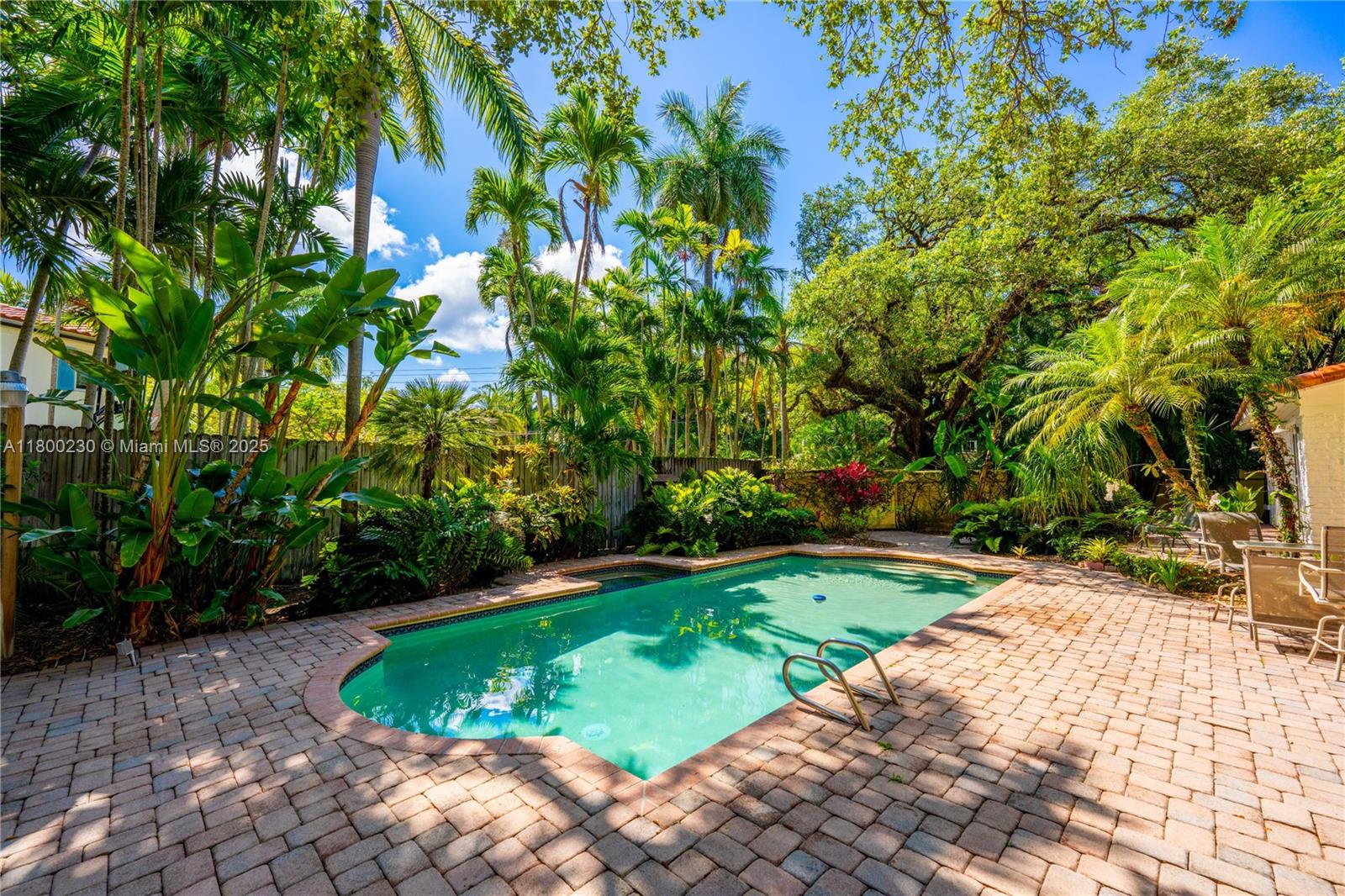 NATOMA MANORS RE SUB - Residential Lease