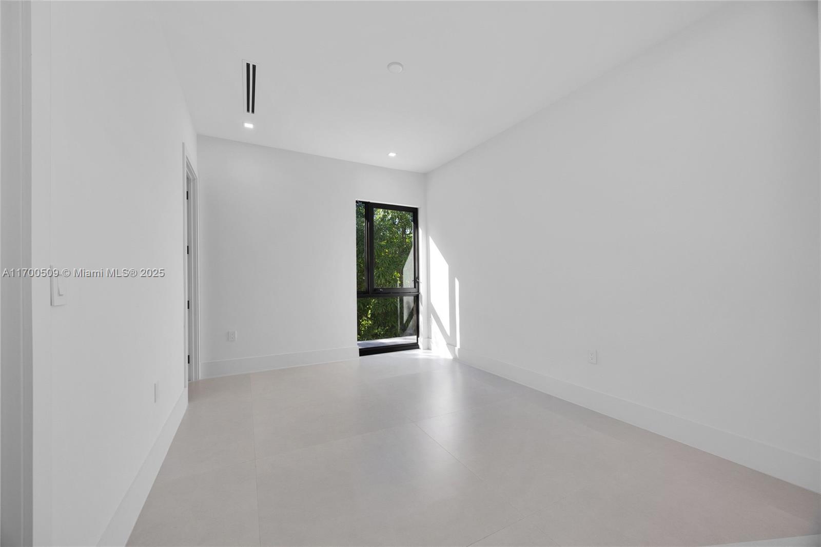 SOUTHERN PINES - Residential