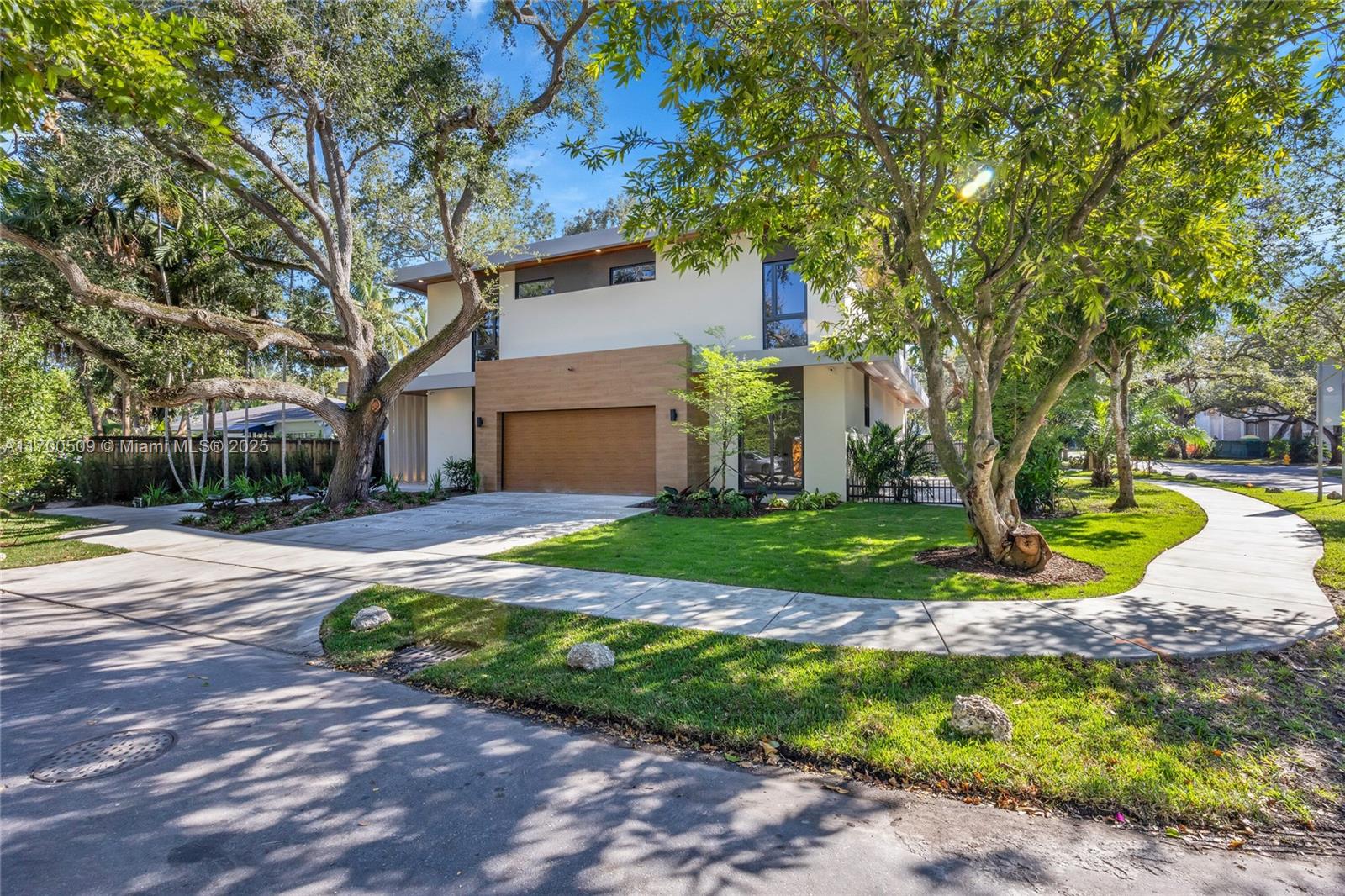 5140 SW 73rd Ter