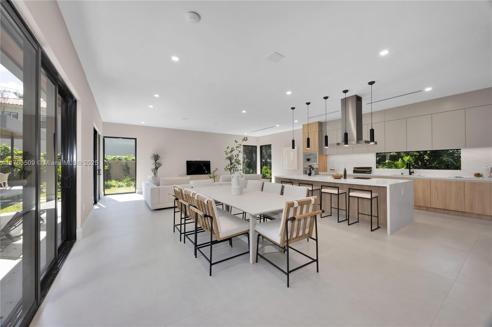 5140 SW 73rd Ter