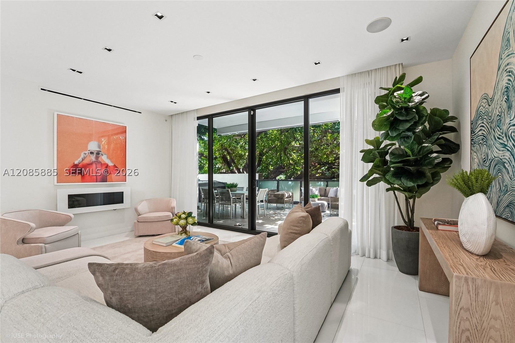 350 Meridian Ave 201
