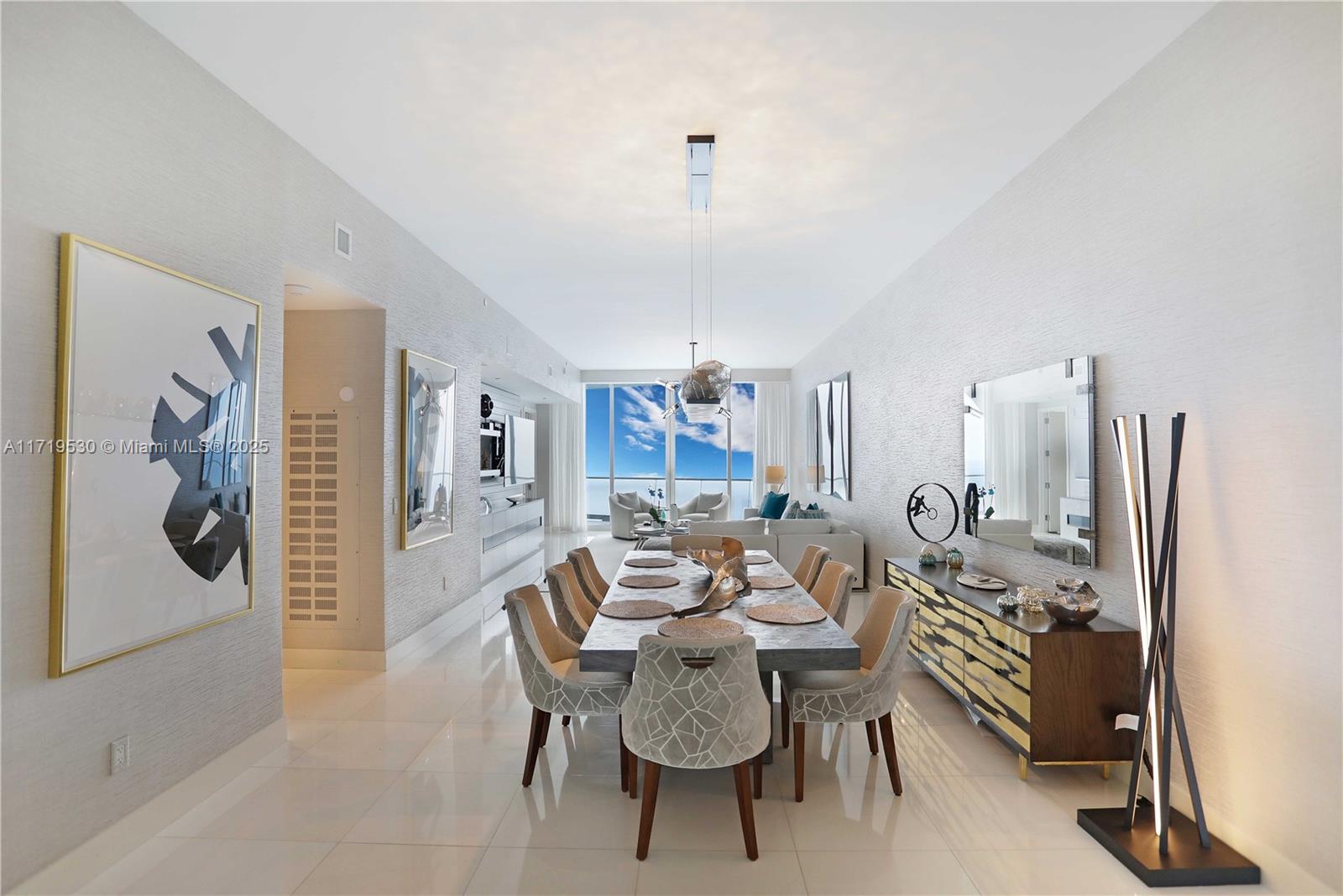 JADE SIGNATURE CONDO - Residential