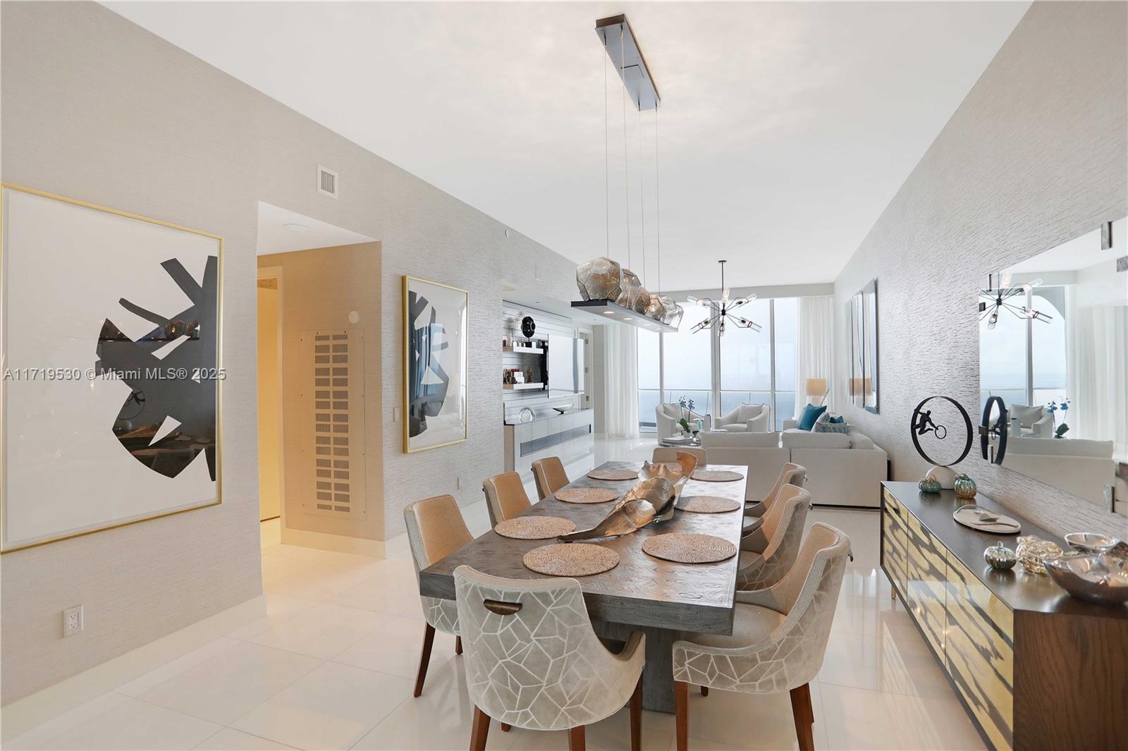 JADE SIGNATURE CONDO - Residential