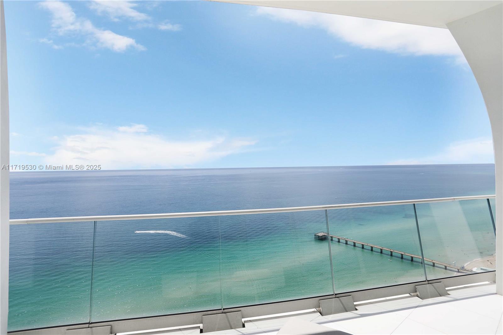 JADE SIGNATURE CONDO - Residential