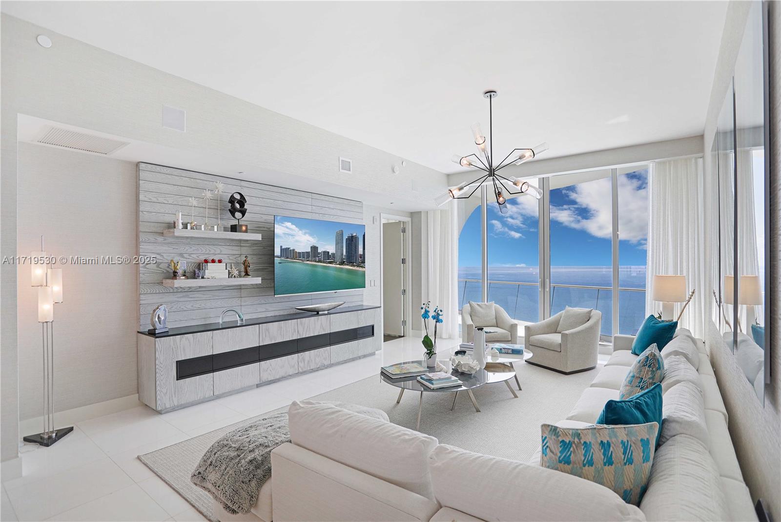 JADE SIGNATURE CONDO - Residential