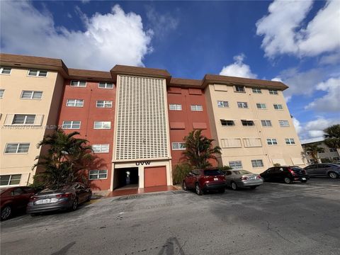5300 Washington St U103 Hollywood FL 33021