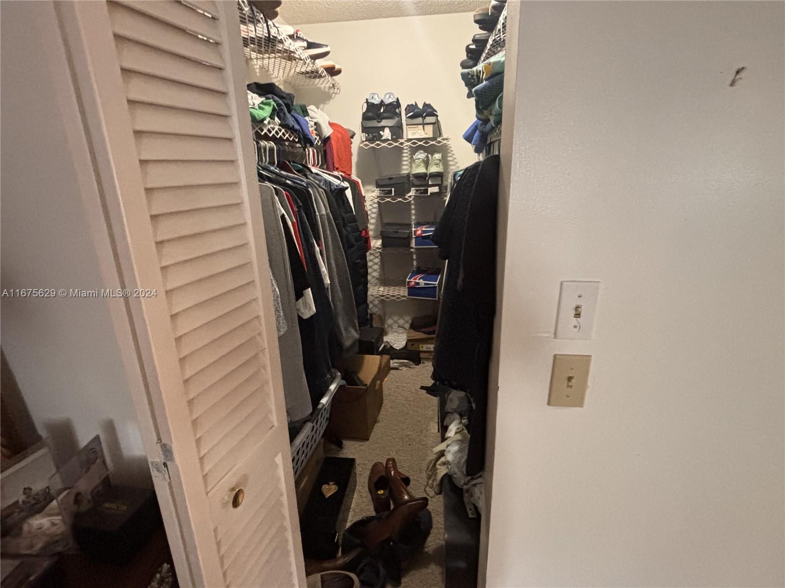 BEVERLY HILLS CONDO - Residential