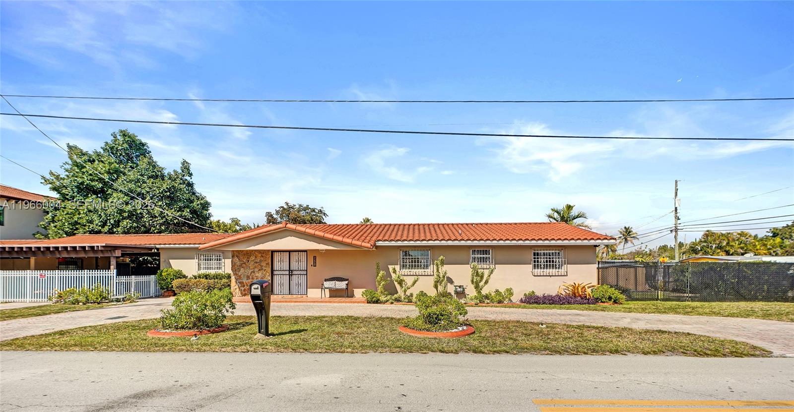 CORAL VILLAS REV - Residential