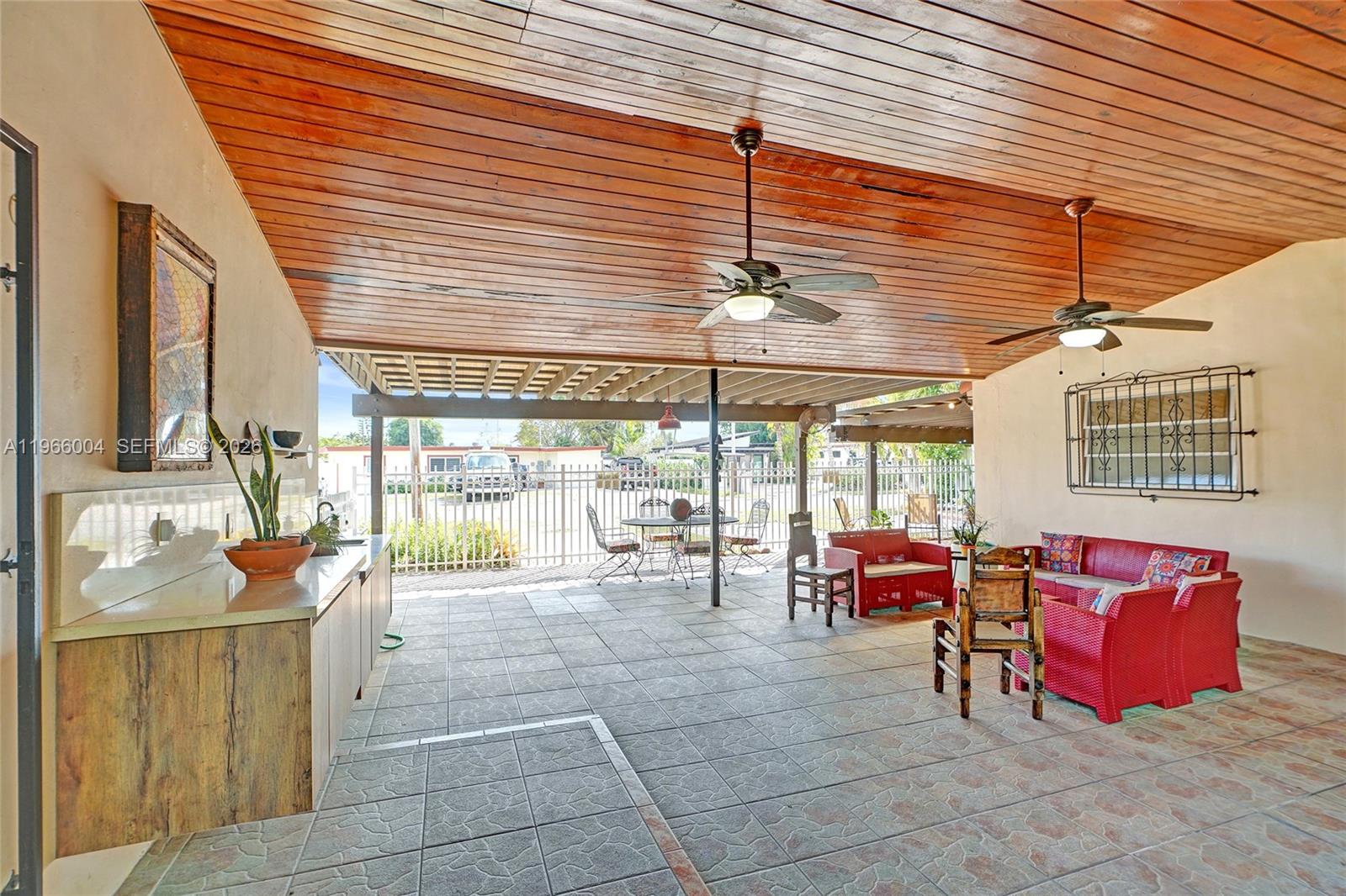 CORAL VILLAS REV - Residential