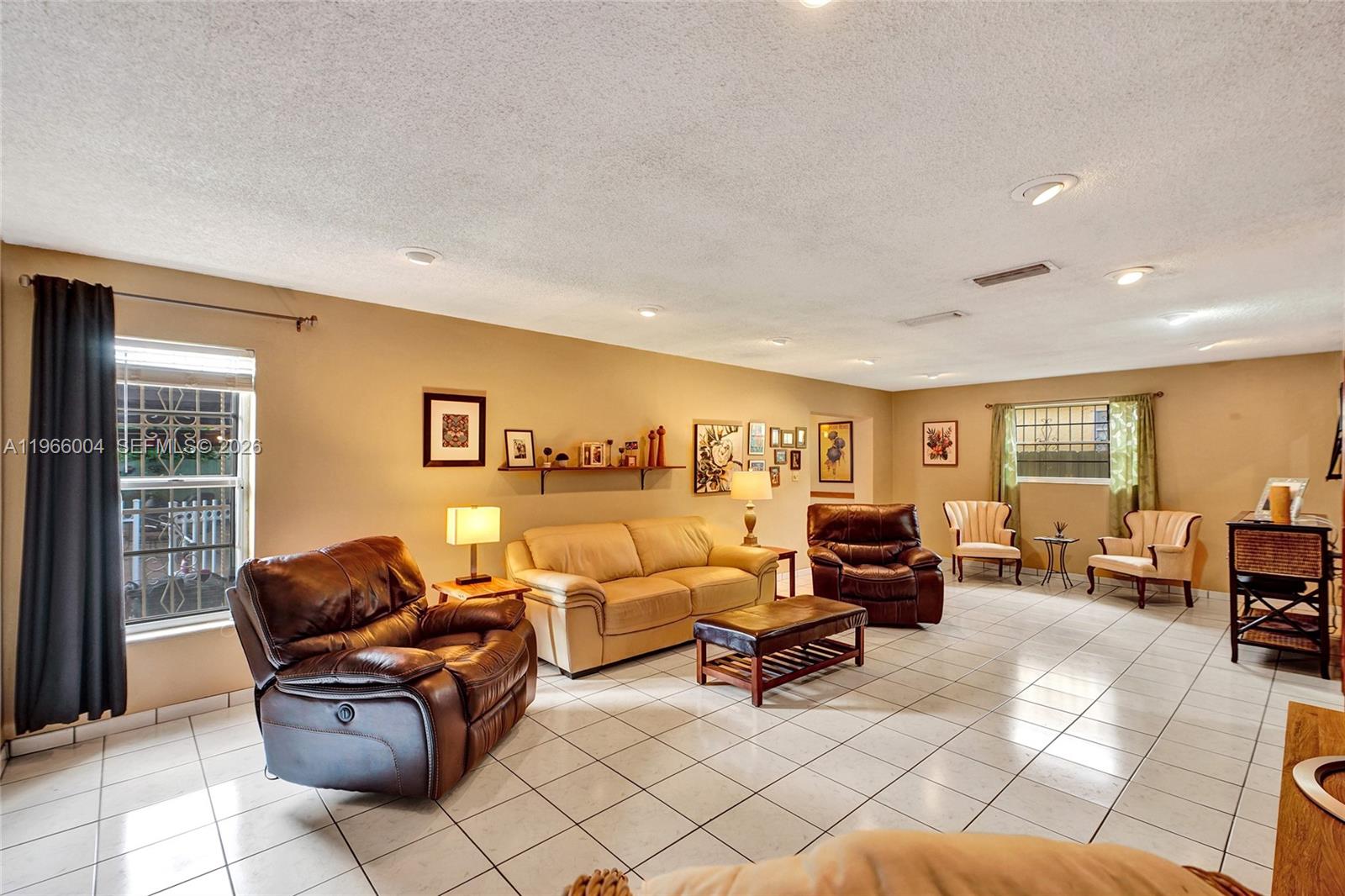 CORAL VILLAS REV - Residential