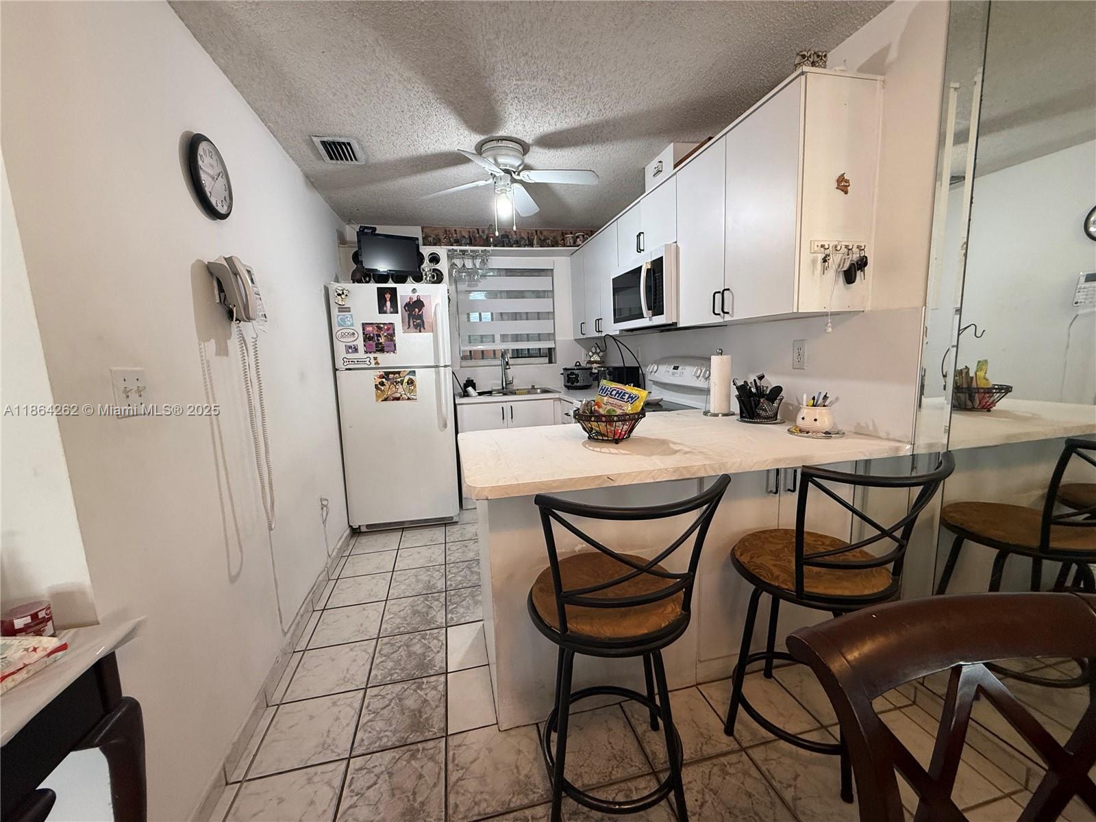 GRACE VILLAS III CONDO - Residential