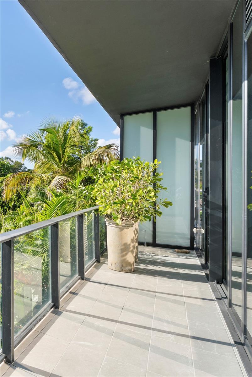 CORNELIA M DAY SUB - Residential