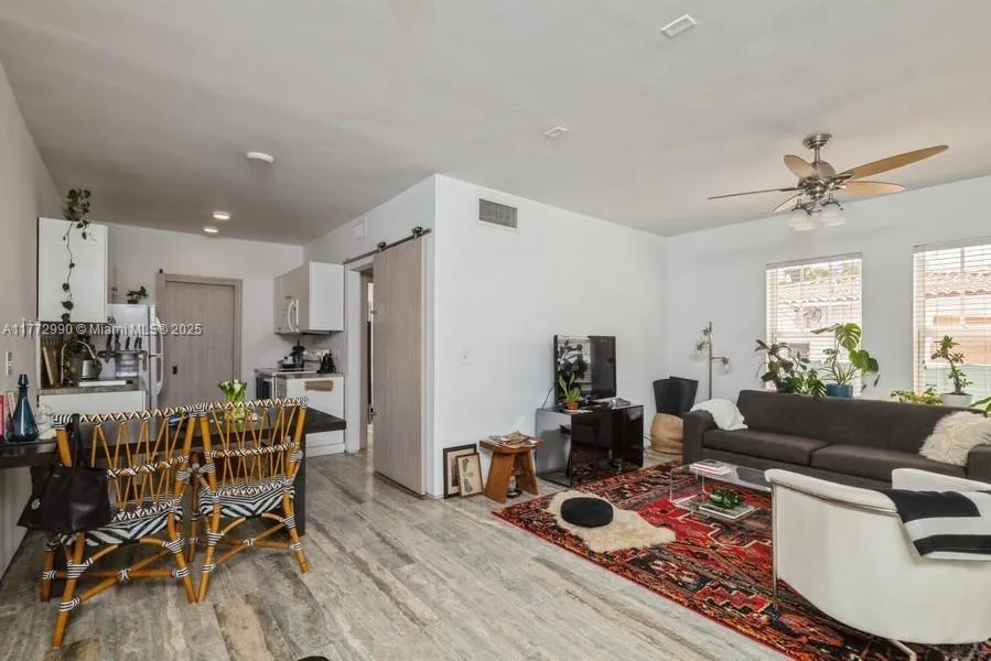 Miami Beach, Florida 33139, United States, 1 Bedroom Bedrooms, ,1 BathroomBathrooms,Residential,Active,99921