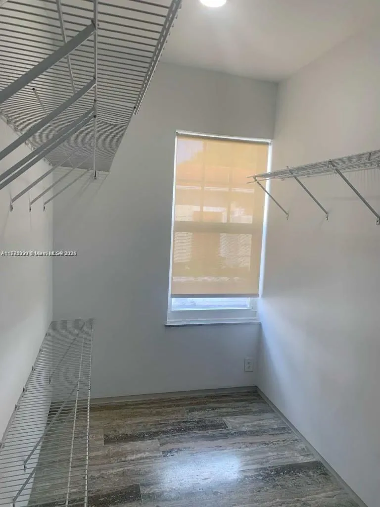 Miami Beach, Florida 33139, United States, 1 Bedroom Bedrooms, ,1 BathroomBathrooms,Residential,Active,99921