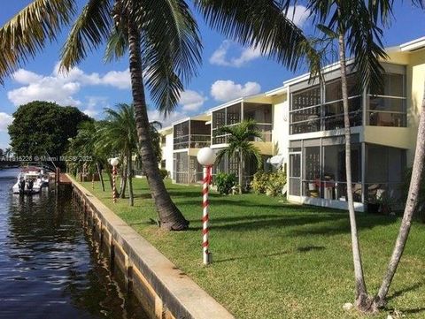 1100 Pine Dr 106 Pompano Beach FL 33060