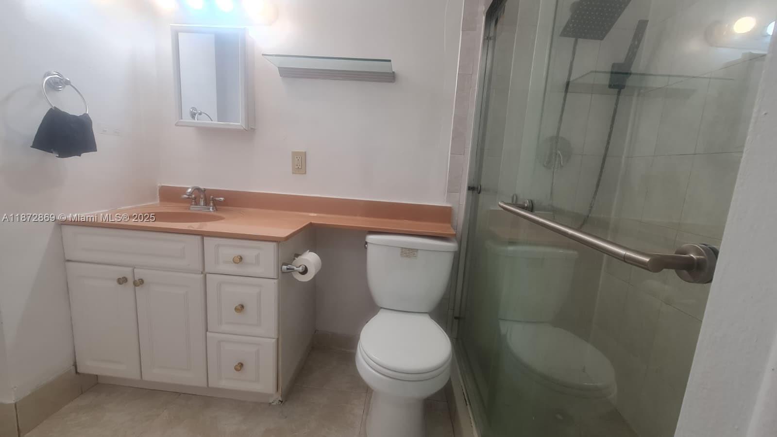 EL CID CONDO - Residential