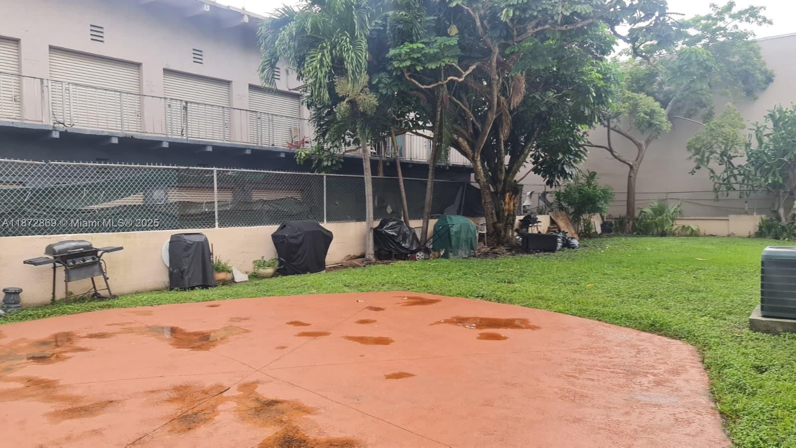 EL CID CONDO - Residential