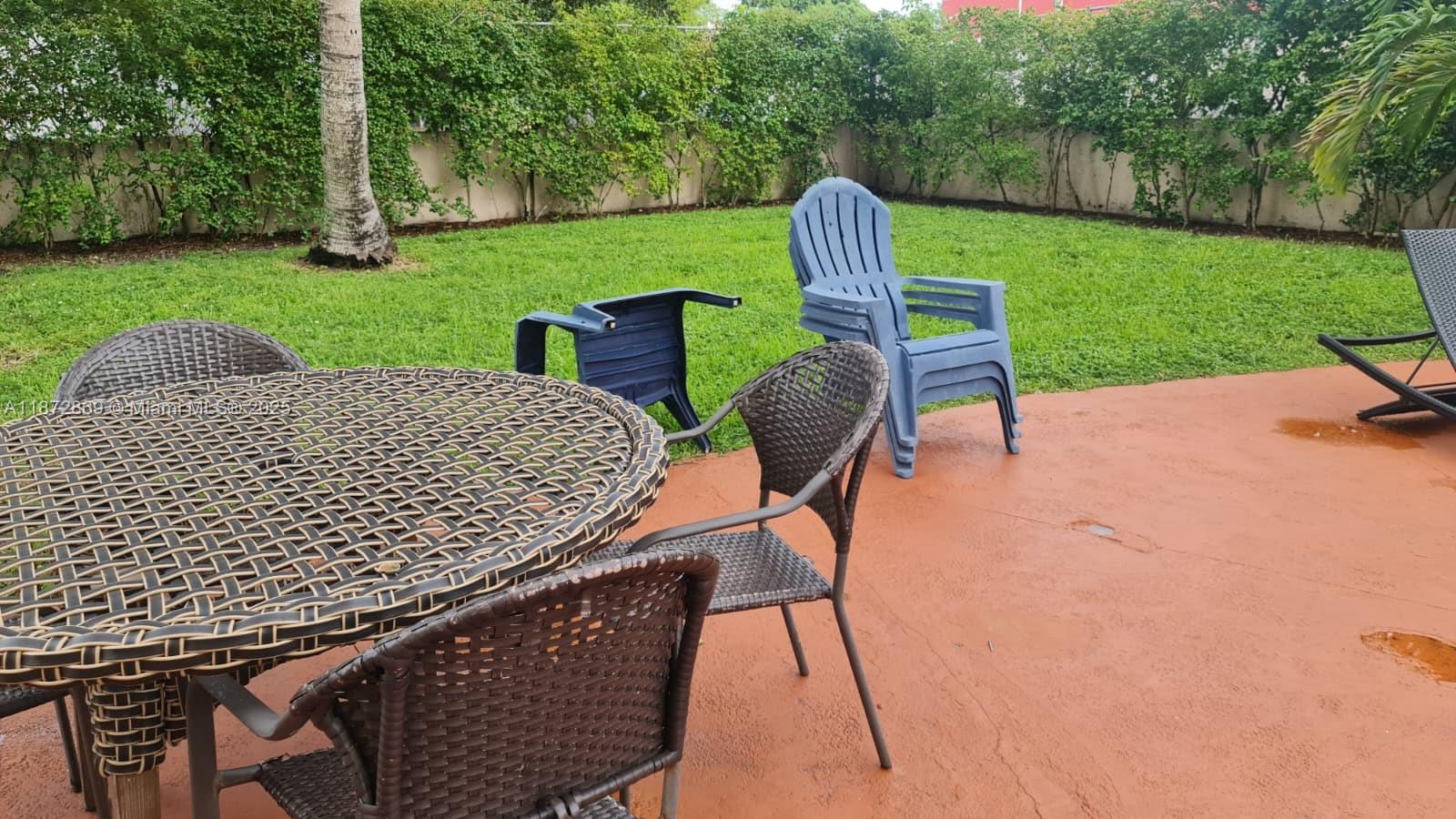 EL CID CONDO - Residential