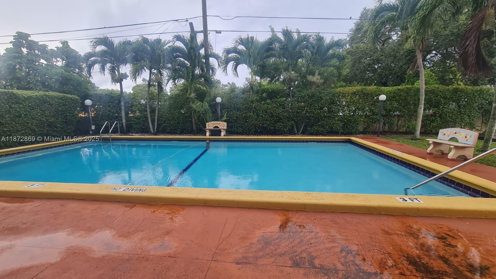 EL CID CONDO - Residential