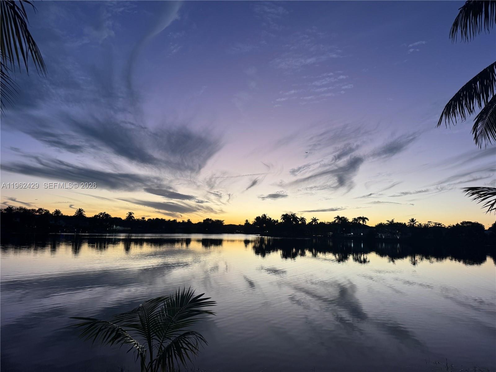 LAKES ON THE GREEN - SEC - Residential