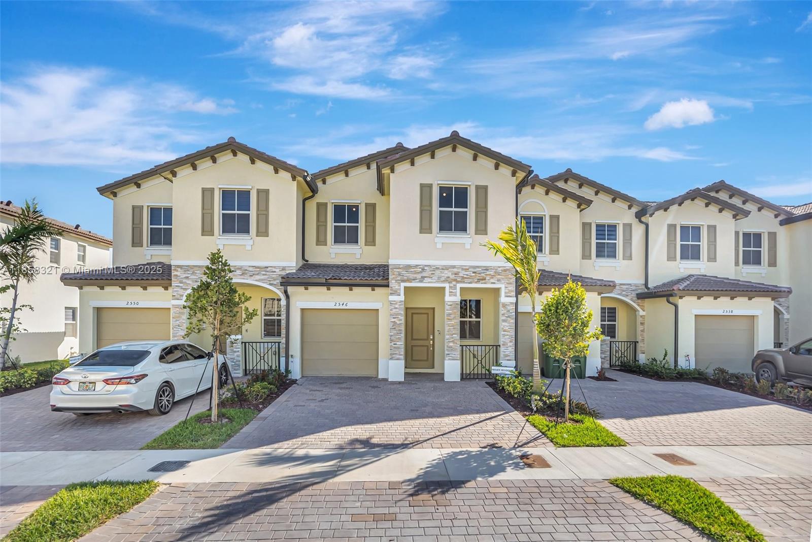 This beautifully designed 4-bedroom, 3-bath townhome offers the perfect blend of style and functionality. Enjoy brand-new appliances, a spacious open floor plan, and a luxurious master suite. The home features a 1-car garage and a private backyard, ideal for outdoor relaxation. Move-in ready and waiting for you!