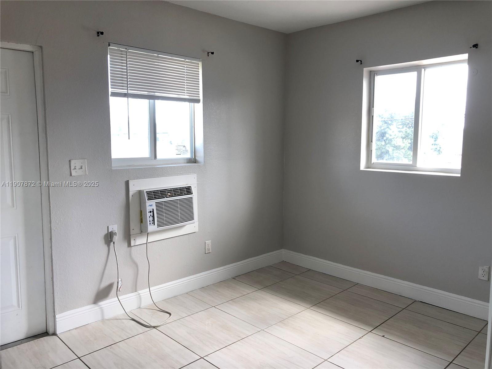 MAGNOLIA SUB - Residential Lease