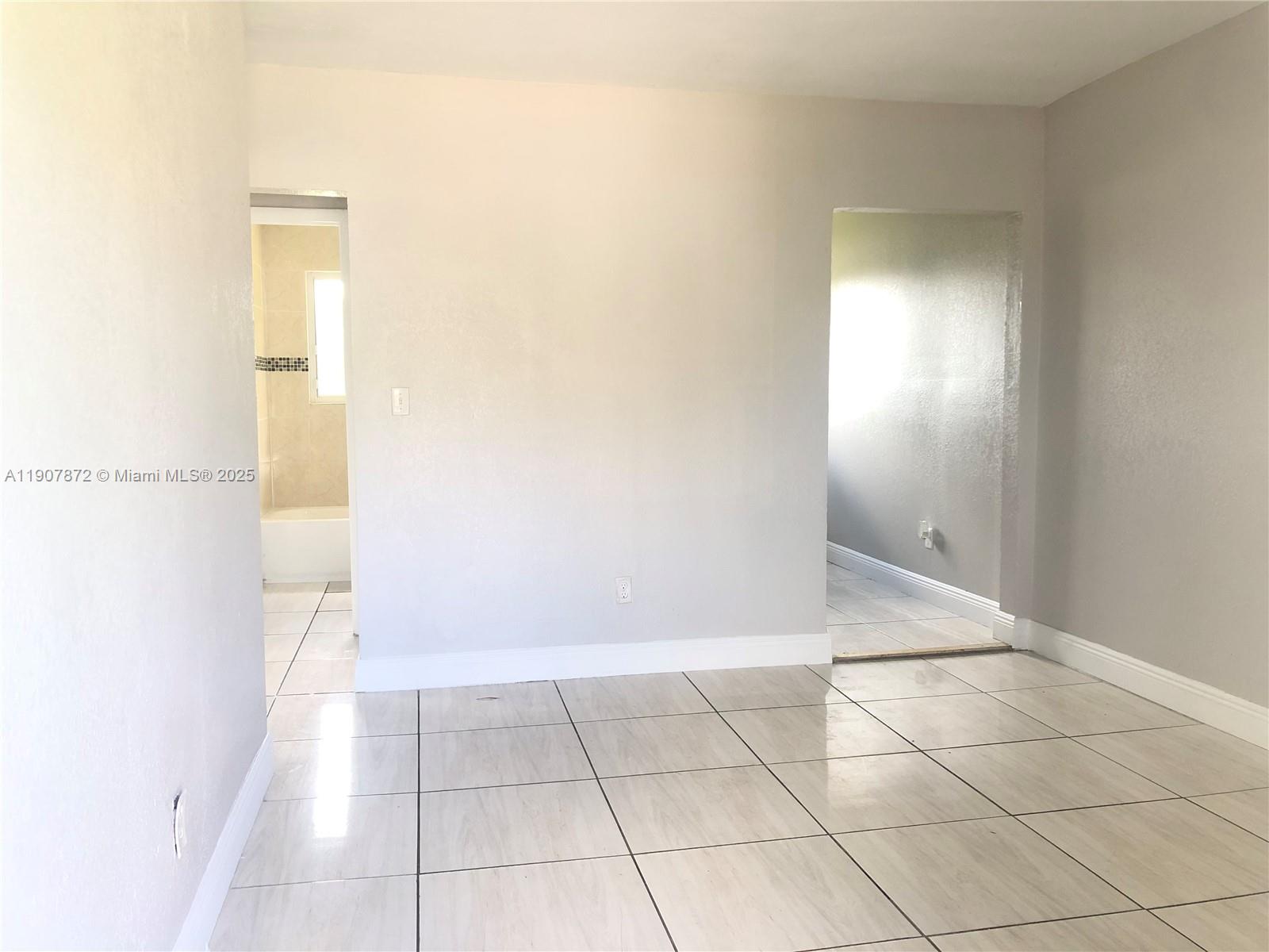 MAGNOLIA SUB - Residential Lease