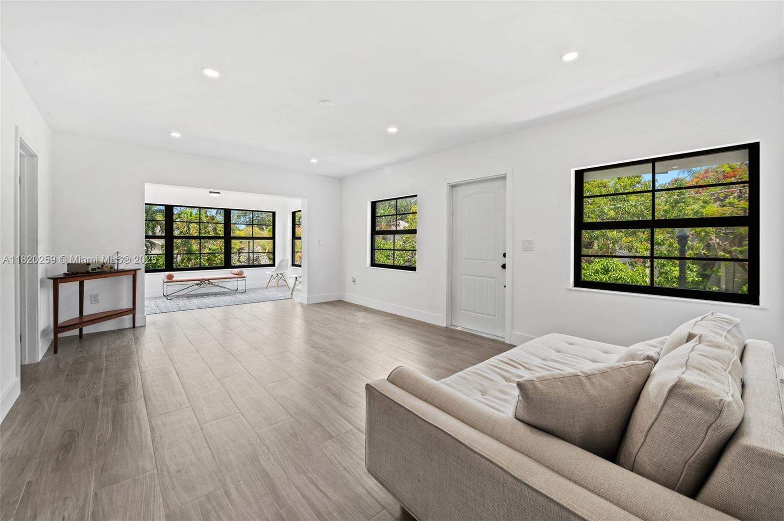 BILTMORE SUB - Residential Lease