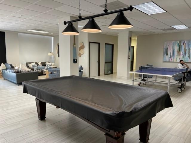 OCEANVIEW BUILDING A COND - Residential